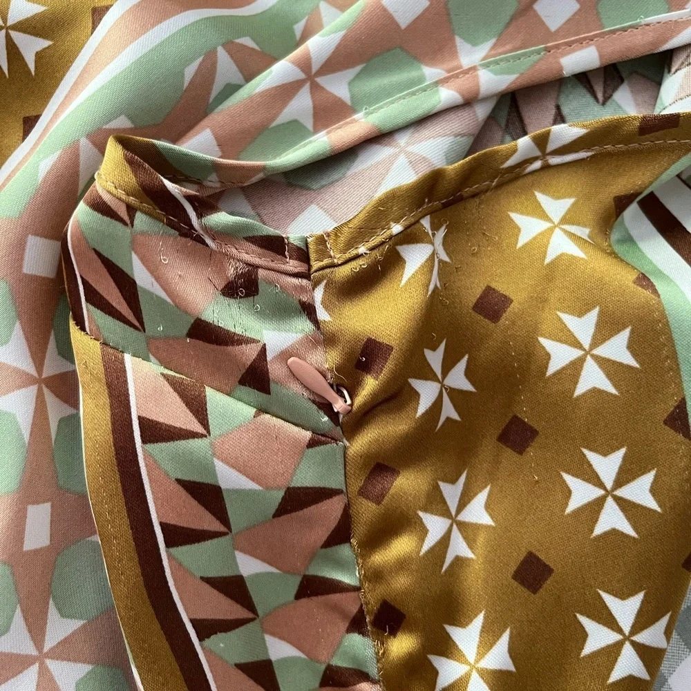 House of Harlow 1960 Geometric Pattern Shift Dress - Picture 6 of 7